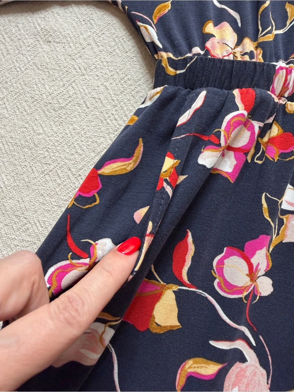 Garnet Hill Prato Jersey Maxi Dress M Navy Blue Floral Kimono Sleeves Pockets - Picture 7 of 9